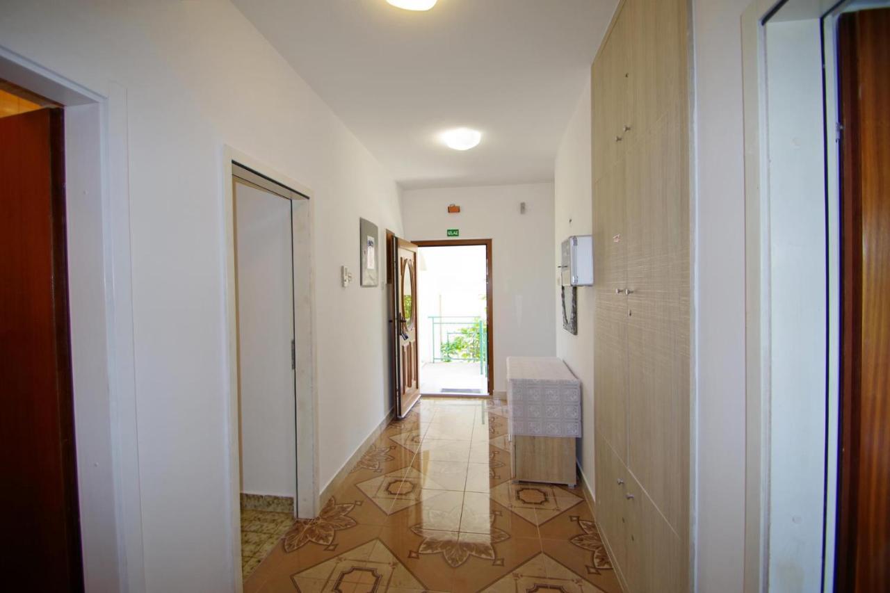 Apartman Gortanova 6+2 Pula